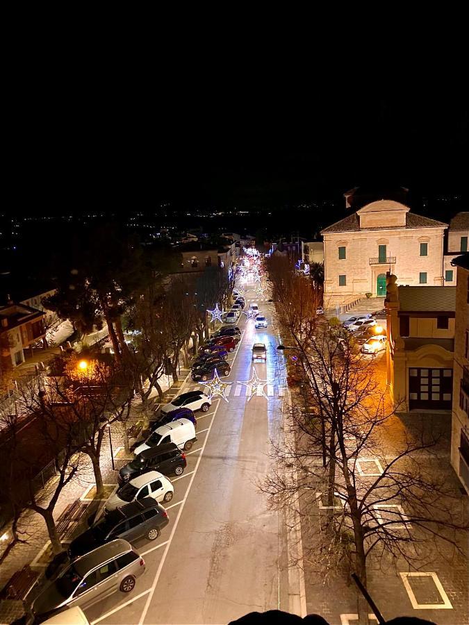 Mogliano B&B Terrazza Sul Borgo מראה חיצוני תמונה